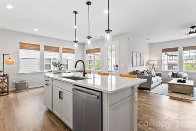 5730 Clear Creek Lane, Charlotte, NC 28215 - Photo 5