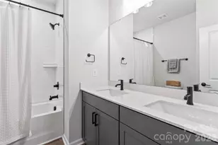 5730 Clear Creek Ln, Charlotte, NC 28215 - Photo 23