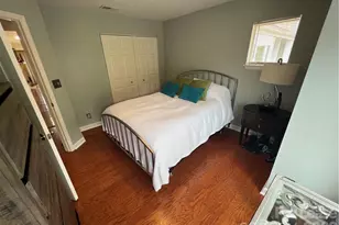 17919 Kings Point Dr, Cornelius, NC 28031 - Photo 19