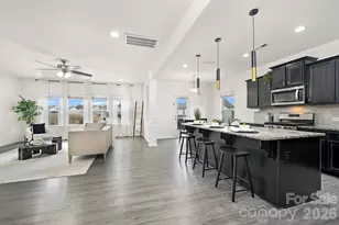 3337 Gilroy Dr, Fort Mill, SC 29707 - Photo 3