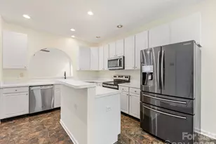 12529 Old Timber Rd, Charlotte, NC 28269 - Photo 17