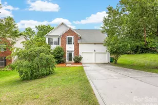 12529 Old Timber Rd, Charlotte, NC 28269 - Photo 3