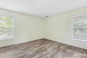 12529 Old Timber Rd, Charlotte, NC 28269 - Photo 39