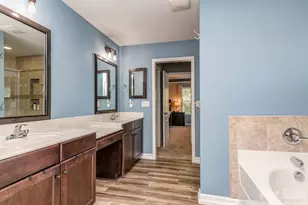 126 Misty Woods Dr, Lake Wylie, SC 29710 - Photo 15