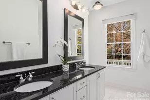 906 Woodvine Rd, Asheville, NC 28803 - Photo 27