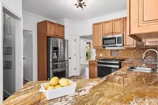 906 Woodvine Rd, Asheville, NC 28803 - Photo 13