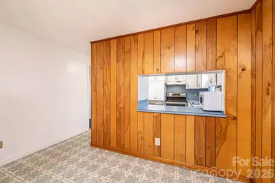 1005 2nd Street SE, Conover, NC 28613 - Photo 9