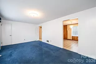 1005 2nd St SE, Conover, NC 28613 - Photo 3