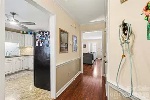 313 Wisteria Ln, Kannapolis, NC 28083 - Photo 5