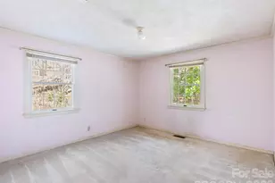 121 Hummingbird Ln, Columbus, NC 28722 - Photo 17