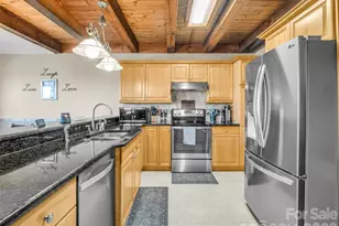 258 Deer Run, Hendersonville, NC 28739 - Photo 13