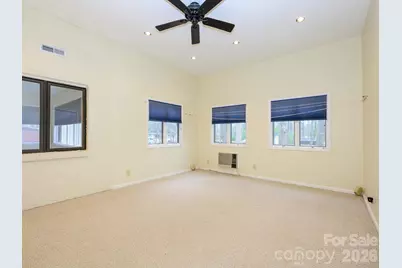 7600 Wallace Lane, Charlotte, NC 28212 - Photo 19