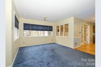 7600 Wallace Lane, Charlotte, NC 28212 - Photo 9