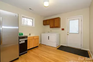 7600 Wallace Ln, Charlotte, NC 28212 - Photo 31