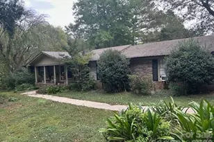 106 Circle Dr, Wingate, NC 28174 - Photo 1