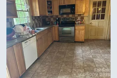 106 Circle Drive, Wingate, NC 28174 - Photo 9