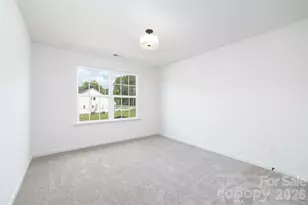 537 Dawn Cir, Charlotte, NC 28213 - Photo 19