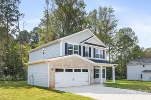 537 Dawn Cir, Charlotte, NC 28213 - Photo 3