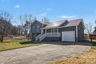 1901 Waverly Dr, Monroe, NC 28112 - Photo 3