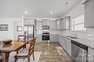 5135 Arbordale Wy, Mount Holly, NC 28120 - Photo 13