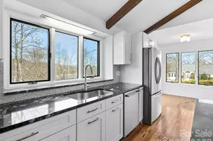 2731 Miller Ln, Hendersonville, NC 28791 - Photo 9