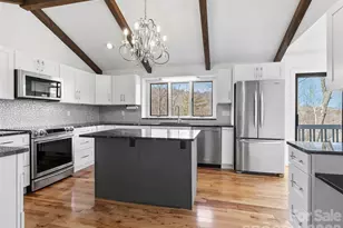 2731 Miller Ln, Hendersonville, NC 28791 - Photo 7