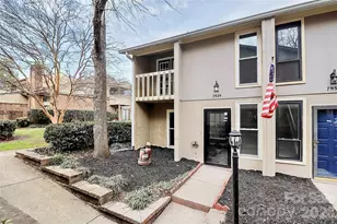 7929 Charter Oak Ln, Charlotte, NC 28226 - Photo 35