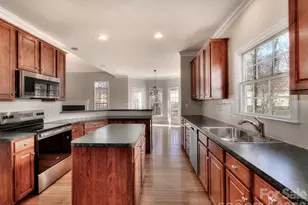 16009 Cranleigh Dr, Huntersville, NC 28078 - Photo 13