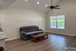 15 Hill St, York, SC 29745 - Photo 11