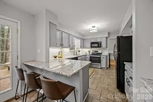 4232 St Audrey Pl, Charlotte, NC 28269 - Photo 13