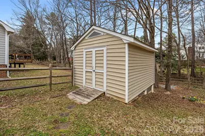 4232 Saint Audrey Place, Charlotte, NC 28269 - Photo 31