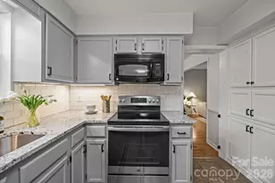 4232 St Audrey Pl, Charlotte, NC 28269 - Photo 15