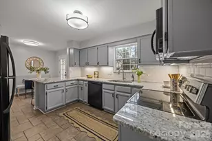 4232 St Audrey Pl, Charlotte, NC 28269 - Photo 17