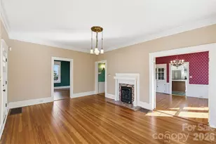 37 W Woodrow Ave, Belmont, NC 28012 - Photo 13