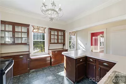 37 W Woodrow Avenue, Belmont, NC 28012 - Photo 11