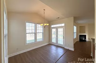 10082 Paisley Dr NW, Charlotte, NC 28069 - Photo 9