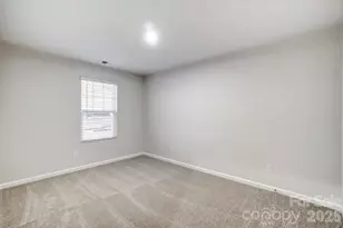 3839 Cheyney Park Dr, Charlotte, NC 28269 - Photo 17