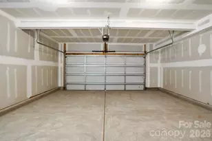 3818 Cheyney Park Dr, Charlotte, NC 28269 - Photo 39