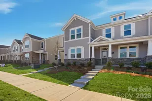 3818 Cheyney Park Dr, Charlotte, NC 28269 - Photo 3