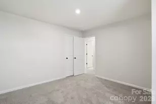 3818 Cheyney Park Dr, Charlotte, NC 28269 - Photo 35