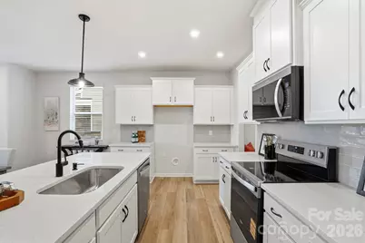 3818 Cheyney Park Drive, Charlotte, NC 28269 - Photo 13