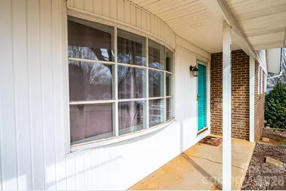 1109 34th Street Lane NE, Conover, NC 28613 - Photo 3