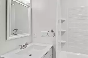 18729 Vineyard Point Ln, Cornelius, NC 28031 - Photo 27