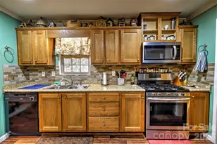 390 Camp Branch Rd, Whittier, NC 28789 - Photo 21