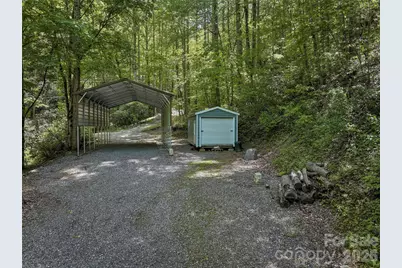 390 Camp Branch Road, Whittier, NC 28789 - Photo 3