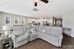 11121 Charmont Pl, Huntersville, NC 28078 - Photo 9