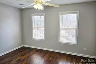 1491 20th Ave NE, Hickory, NC 28601 - Photo 21