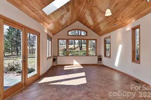 3310 Windbluff Dr, Charlotte, NC 28277 - Photo 13