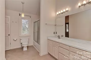 3310 Windbluff Dr, Charlotte, NC 28277 - Photo 23