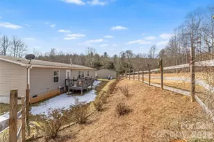 719 Smyre Rd, Zirconia, NC 28790 - Photo 23